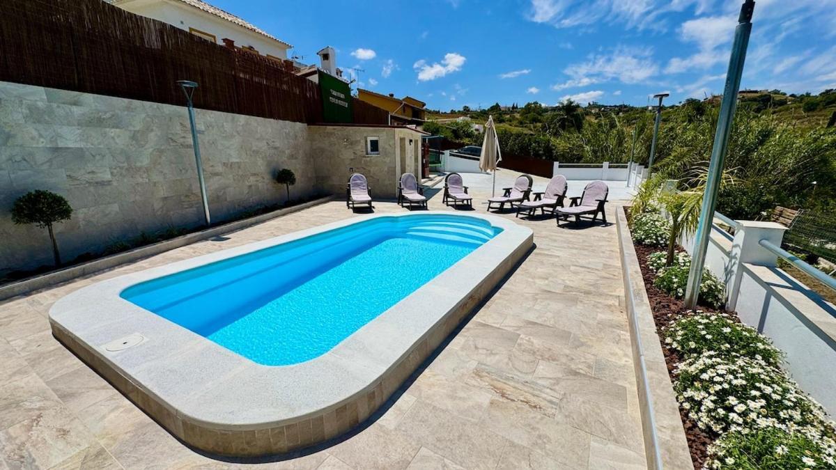 De Diseno Con Piscina Y Barbacoa * Málaga