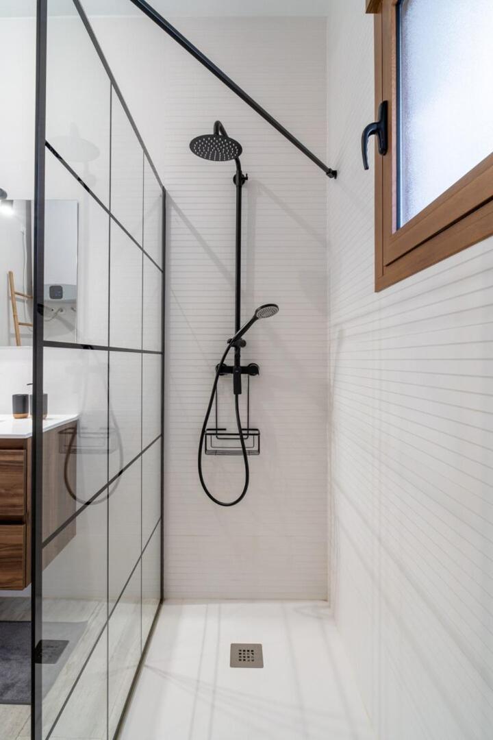 De Diseno Con Piscina Y Barbacoa Feriehus *