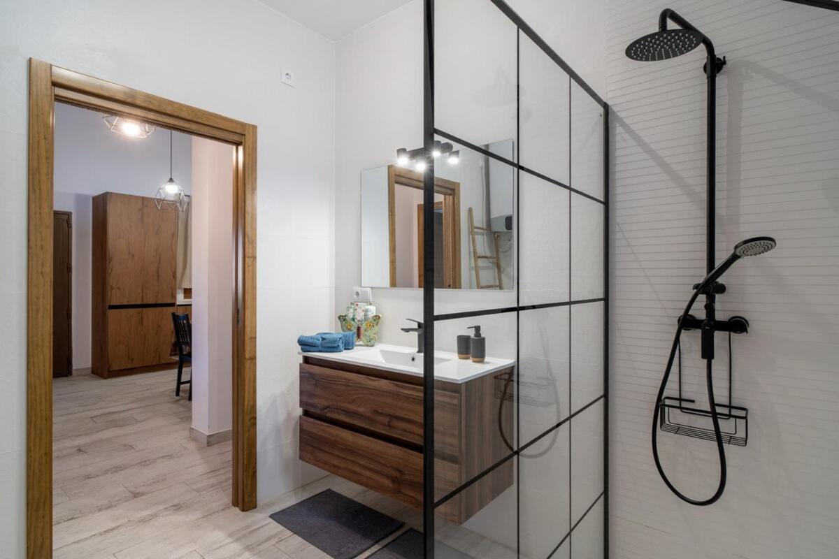 De Diseno Con Piscina Y Barbacoa * Málaga